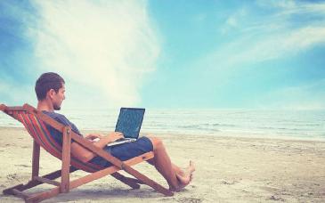 ¿Es posible trabajar durante tus vacaciones y que te paguen esos días?