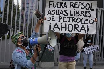 Fiscalía pide prohibir salida de Perú de 4 directivos de Repsol