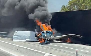 Avioneta explota durante aterrizaje de emergencia en autopista de California