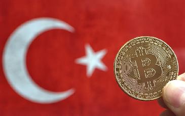 La crisis económica en Turquía acerca a la nación a las criptomonedas